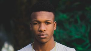 man curious how to support his pregnant girlfriend